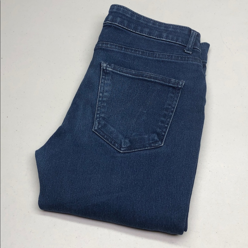 LIKE NEW GINGER SKINNY DENIM JEGGING JEANS 6/28x28 FACTORY DISTRESS ⭐️